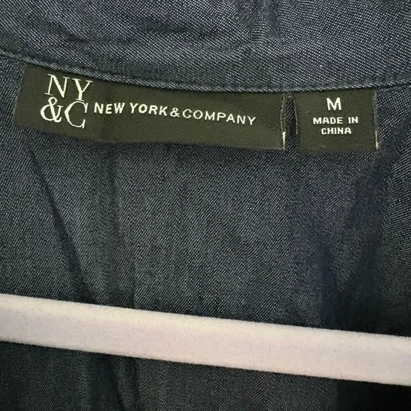 New York & Company Dark Blue Casual Button-Down Shirt - Picture 2 of 3